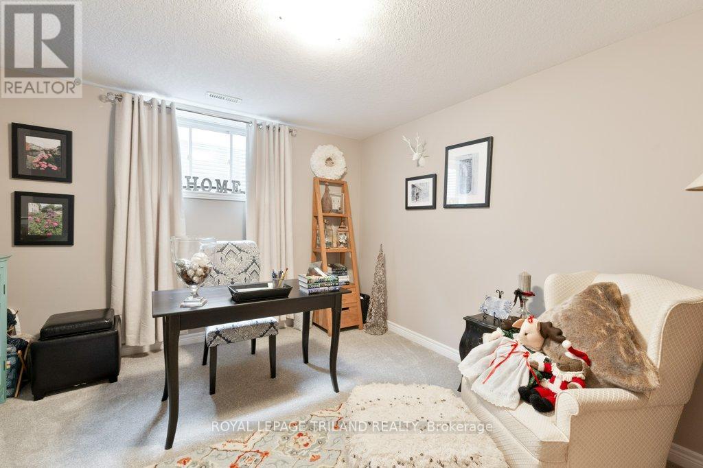 401 Beamish Street, Central Elgin, Ontario  N5L 0A7 - Photo 22 - X12453151