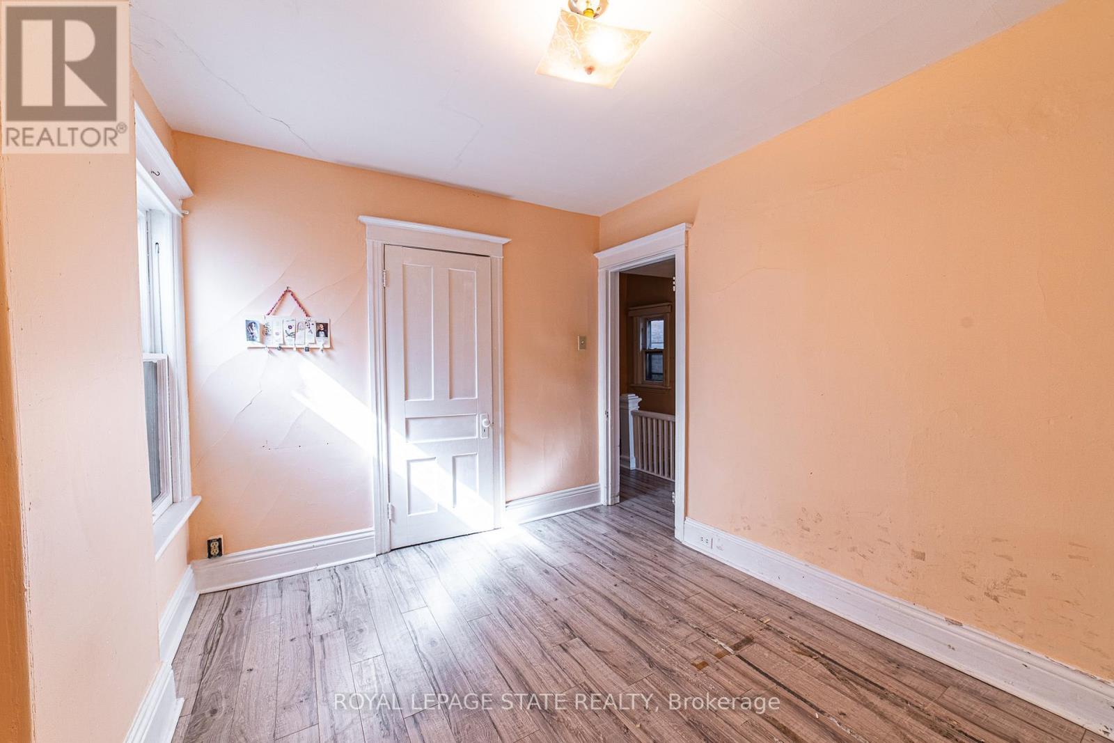35 Sherman Avenue N, Hamilton, Ontario  L8L 6L9 - Photo 16 - X12449975