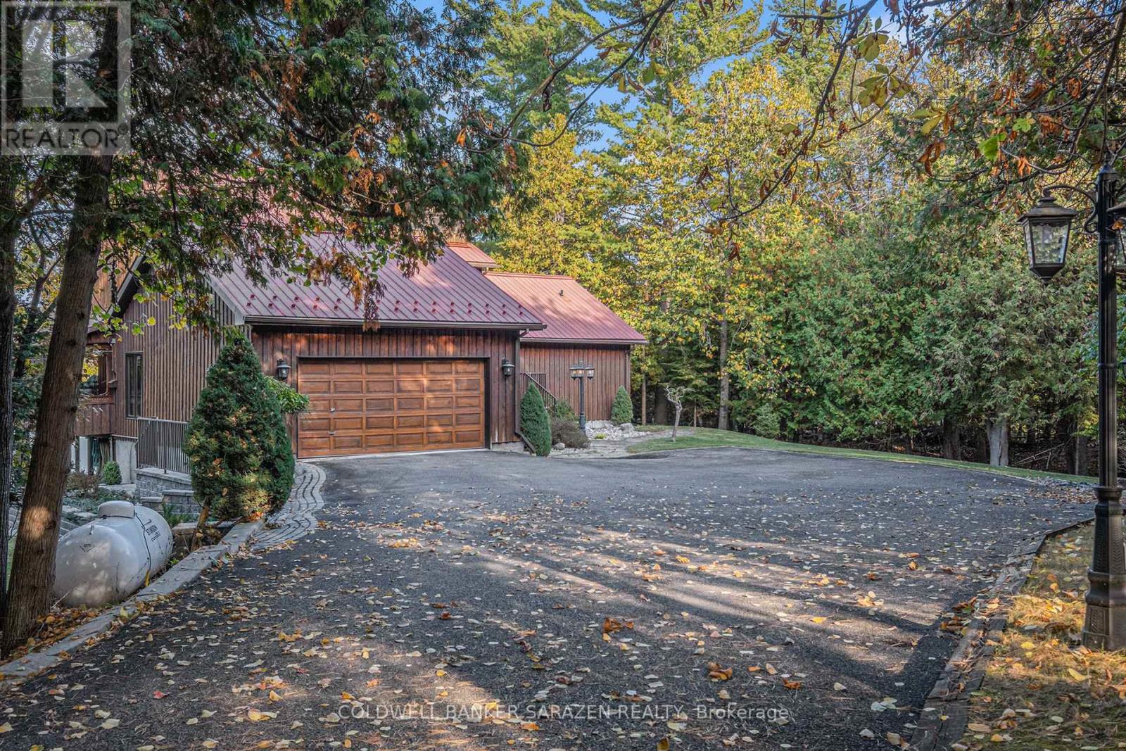 188 Morris Island Drive, Ottawa, Ontario  K7S 3G7 - Photo 2 - X12453134
