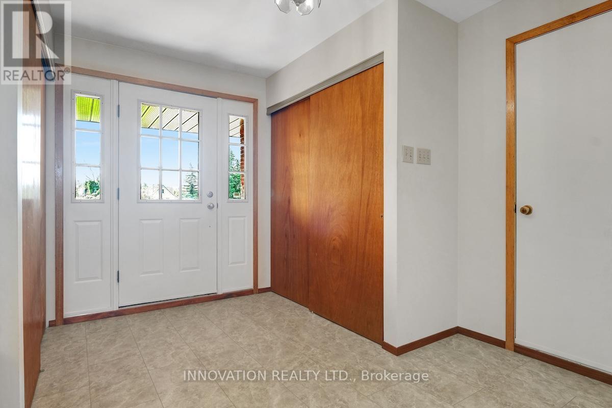 1565 Lindsay Road, North Grenville, Ontario  K0G 1S0 - Photo 3 - X12453161