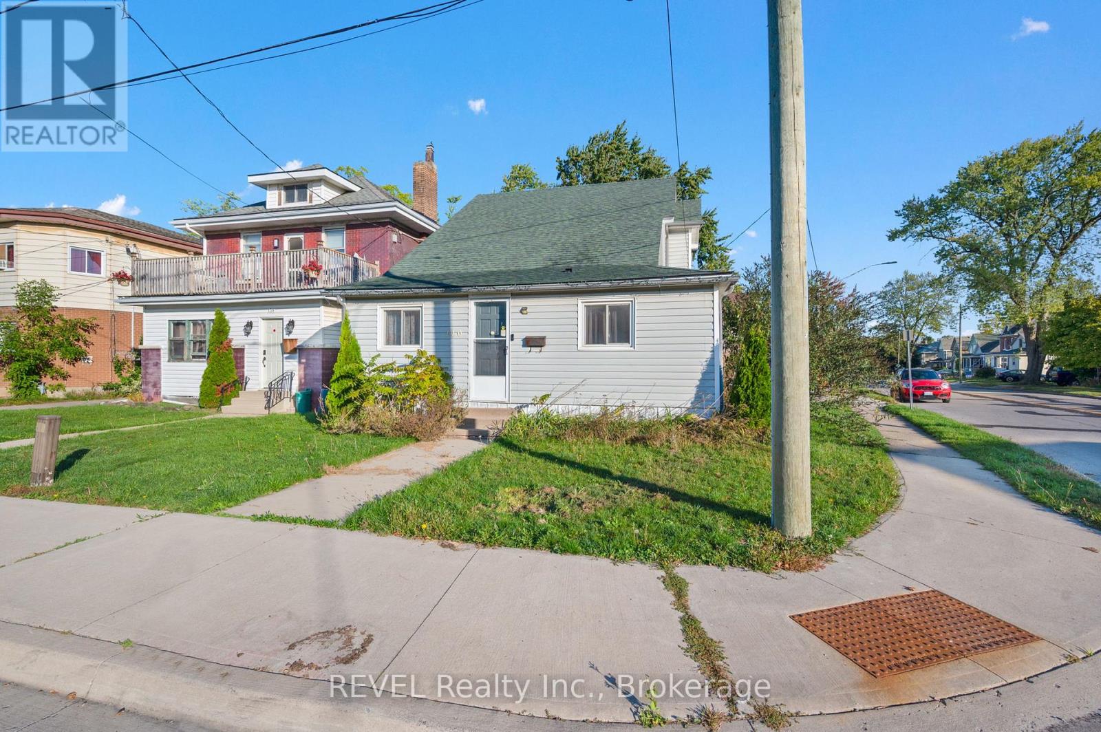 140 Dorothy Street, Welland, Ontario  L3B 3V9 - Photo 1 - X12453139