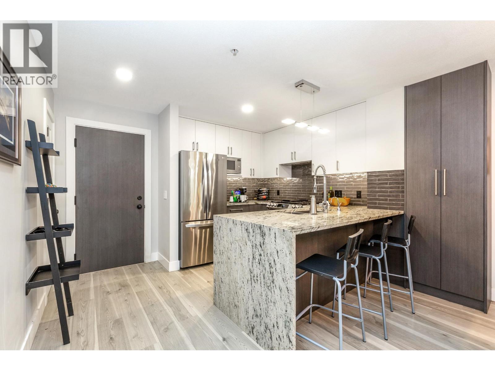 109 400 Klahanie Drive, Port Moody, British Columbia  V3H 5K9 - Photo 9 - R3045713