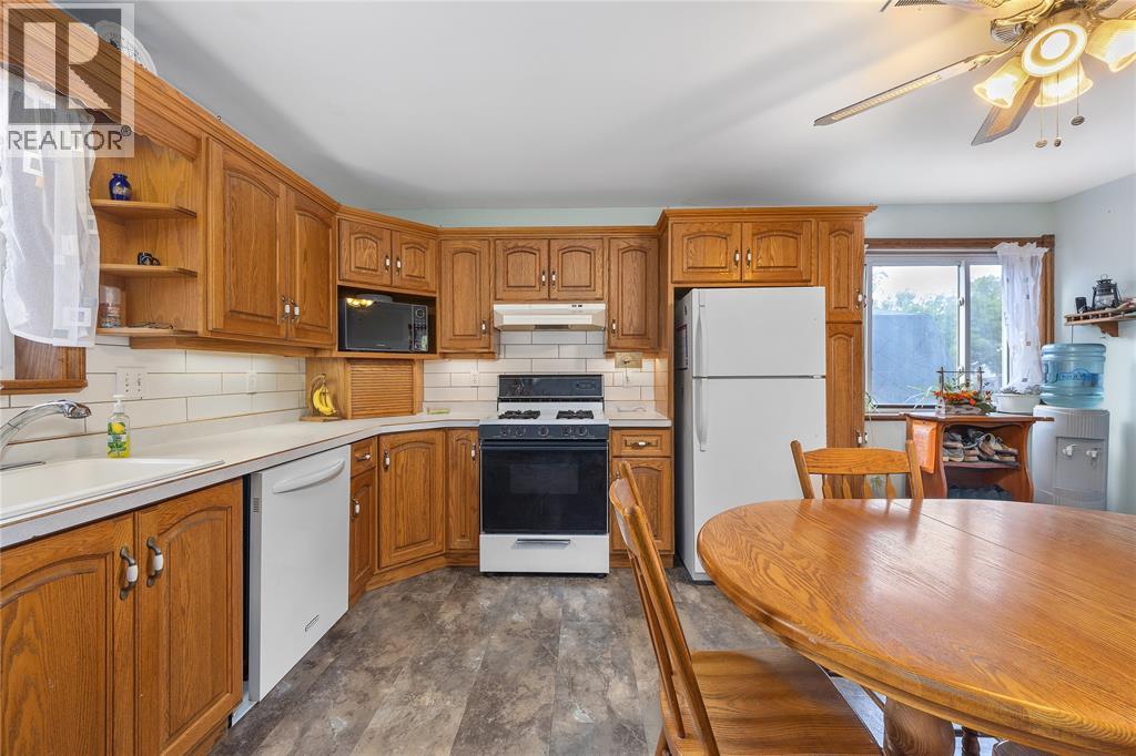 399 Talfourd Street, Sarnia, Ontario  N7T 1R4 - Photo 13 - 25025690