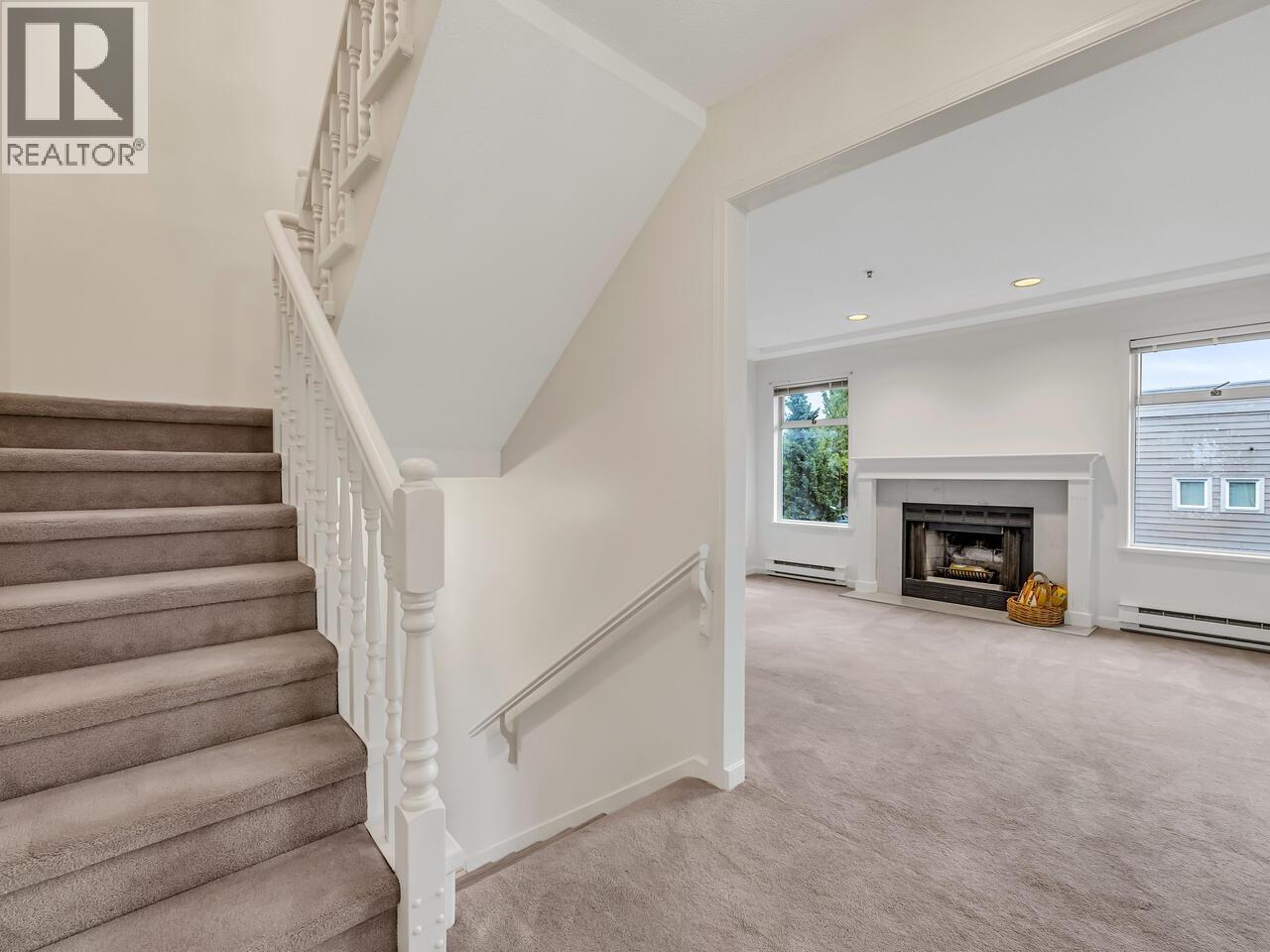 6 7150 Barnet Road, Burnaby, British Columbia  V5A 4S7 - Photo 11 - R3055142