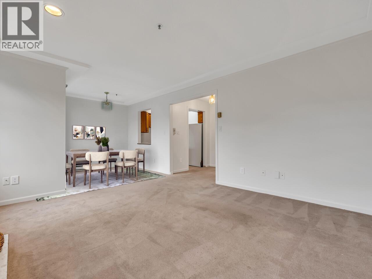 6 7150 Barnet Road, Burnaby, British Columbia  V5A 4S7 - Photo 9 - R3055142