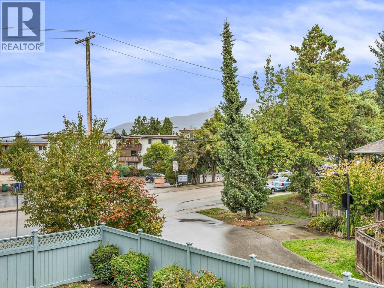 6 7150 Barnet Road, Burnaby, British Columbia  V5A 4S7 - Photo 14 - R3055142