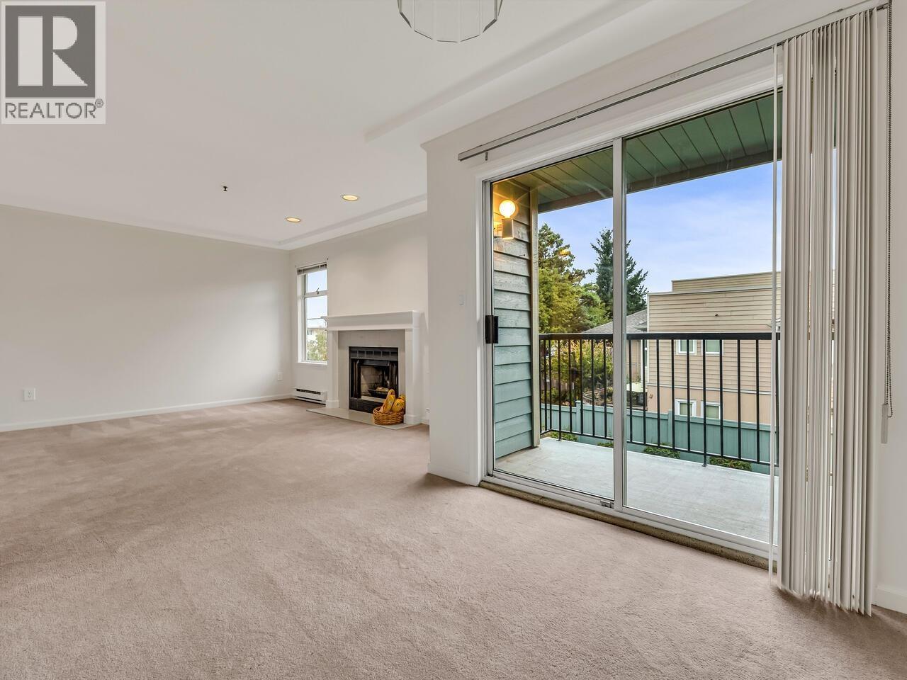6 7150 Barnet Road, Burnaby, British Columbia  V5A 4S7 - Photo 5 - R3055142