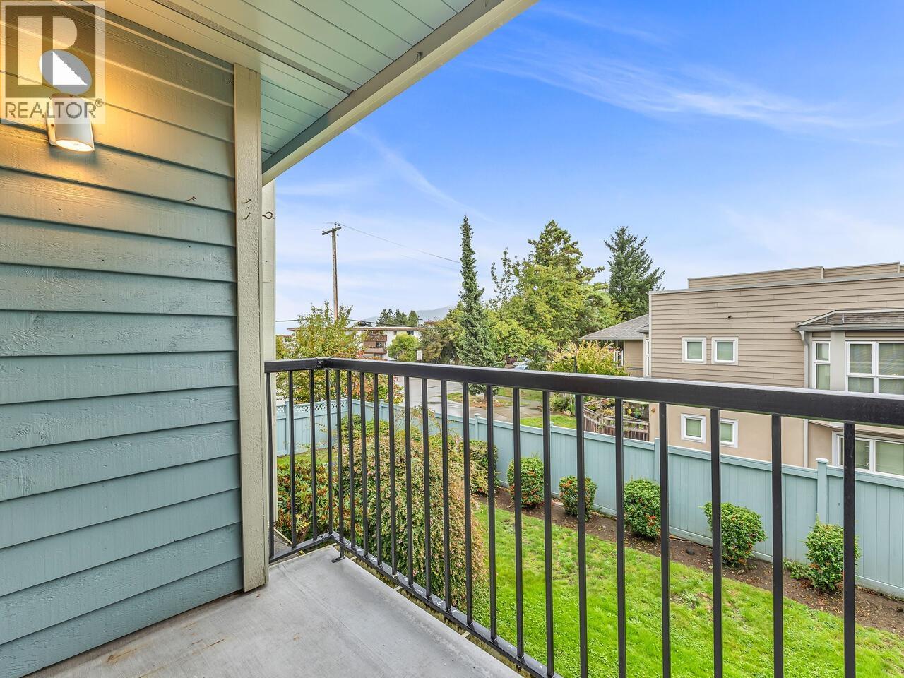 6 7150 Barnet Road, Burnaby, British Columbia  V5A 4S7 - Photo 13 - R3055142