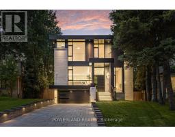 53 WHITTAKER CRESCENT, Toronto, Ontario