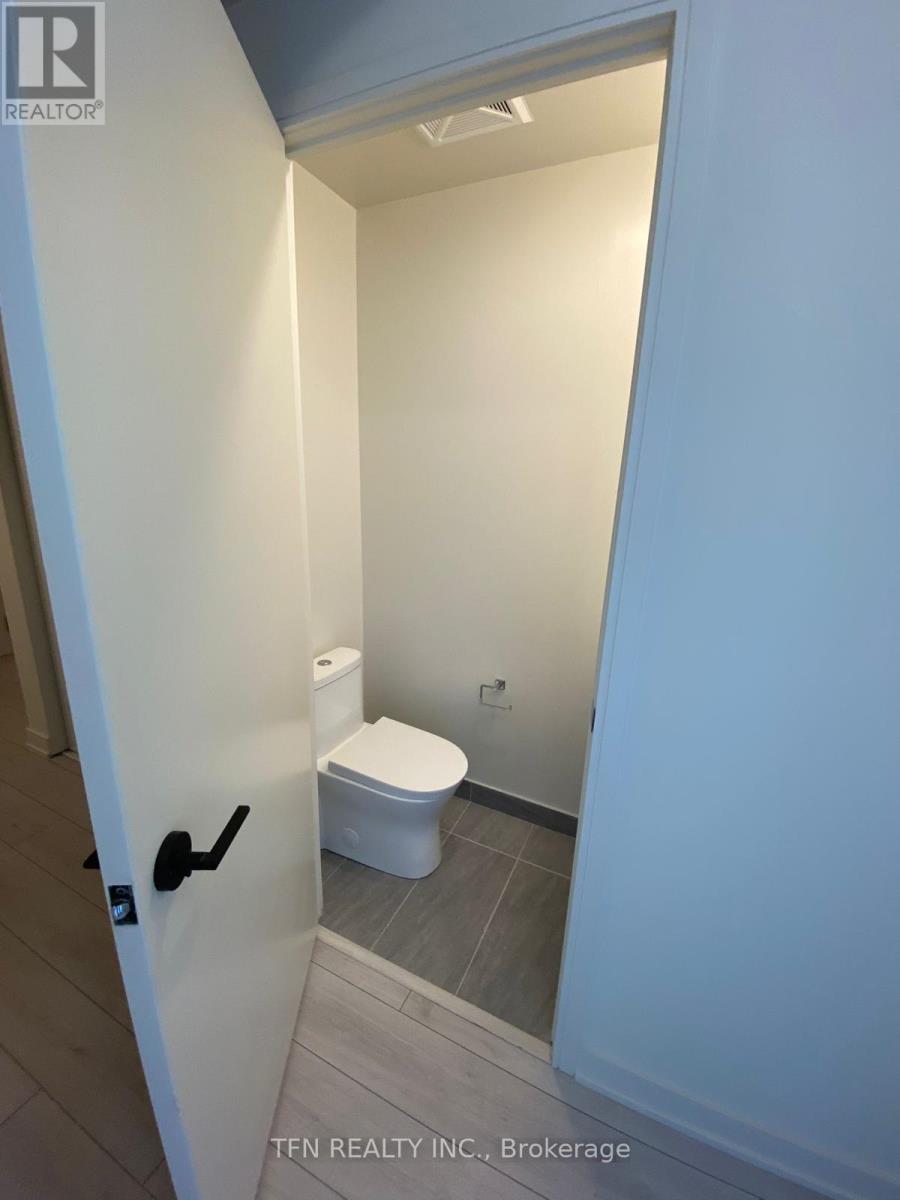 909 - 8010 Derry Road, Milton, Ontario  L9T 9N3 - Photo 12 - W12453007