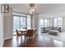 903 - 33 BAY STREET, Toronto, Ontario