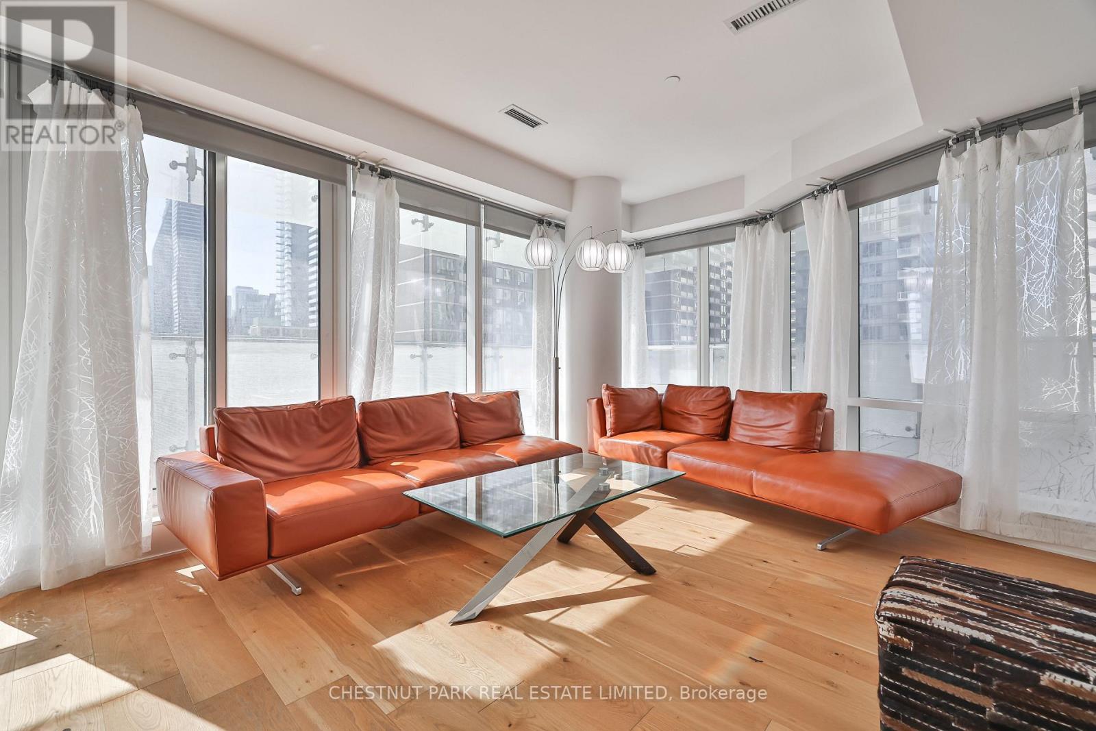 511 - 1 Bloor Street E, Toronto, Ontario  M4W 1A9 - Photo 5 - C12453172