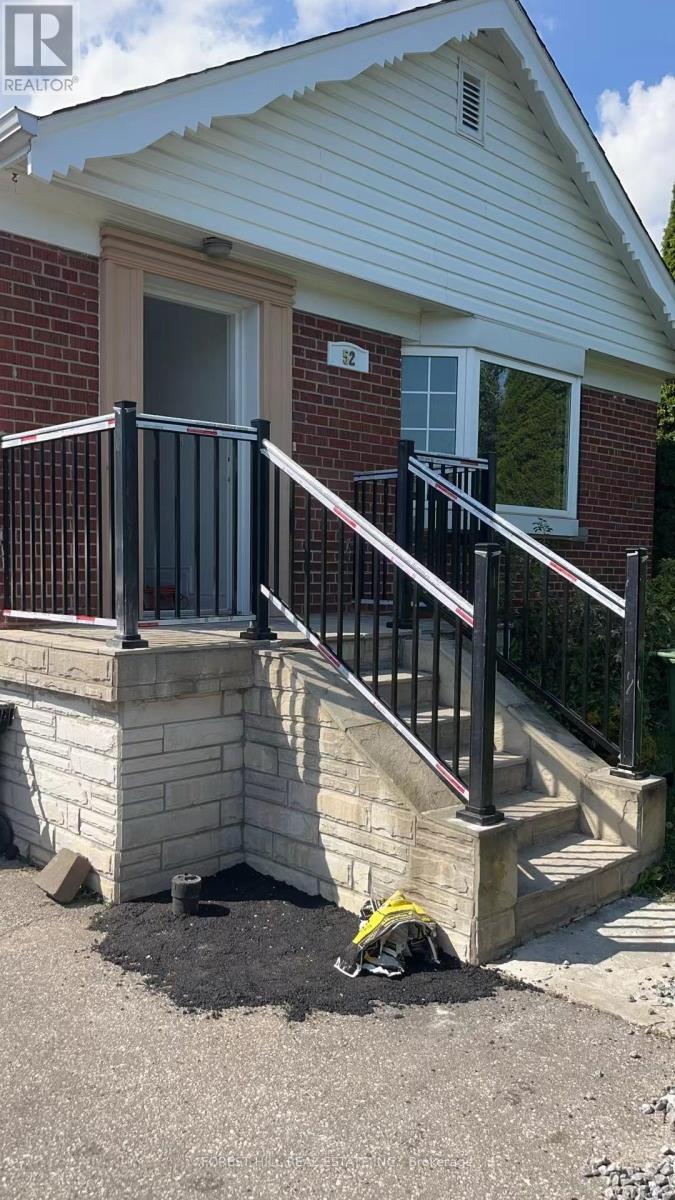 BSMT UNIT A - 52 INNISWOOD DRIVE, Toronto, Ontario