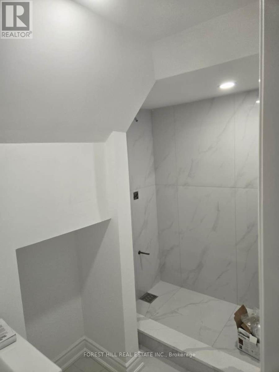 Bsmt Unit A - 52 Inniswood Drive, Toronto, Ontario  M1R 1E5 - Photo 2 - E12453140