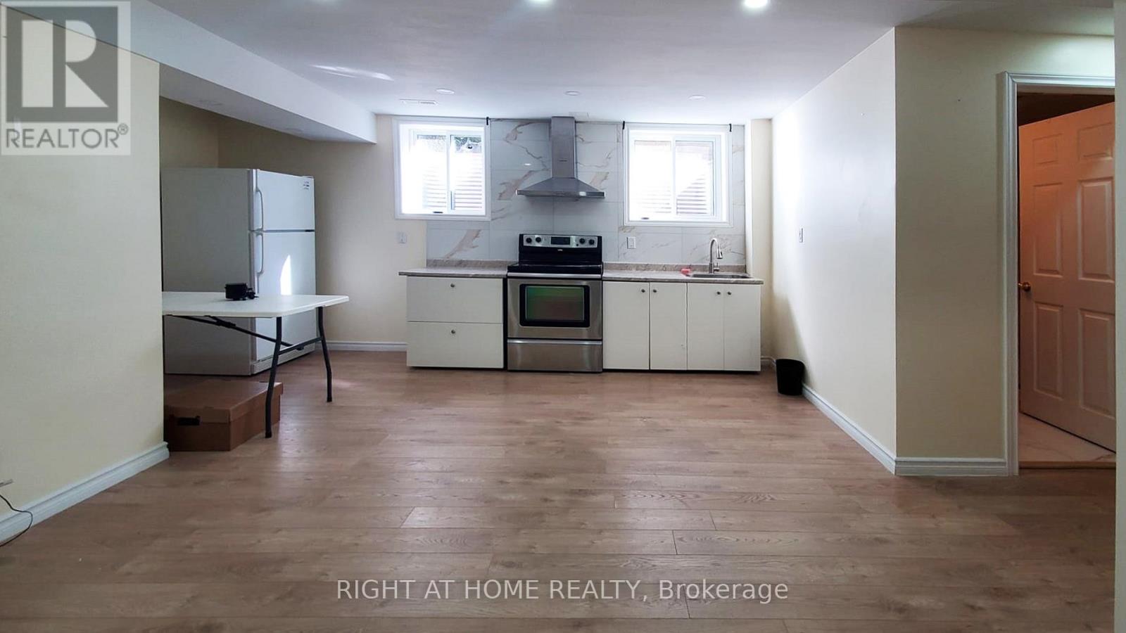 Bsmt - 172 Niagara Drive, Oshawa, Ontario  L1G 8B6 - Photo 5 - E12453154