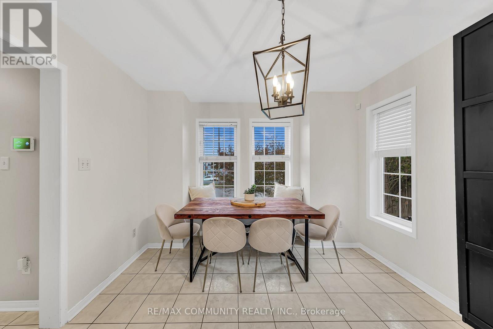 1 Playfair Road, Whitby, Ontario  L1N 9S8 - Photo 34 - E12453167