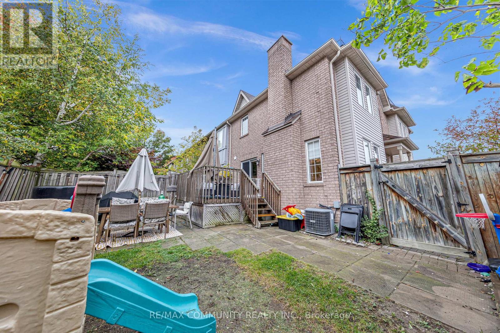 1 Playfair Road, Whitby, Ontario  L1N 9S8 - Photo 47 - E12453167