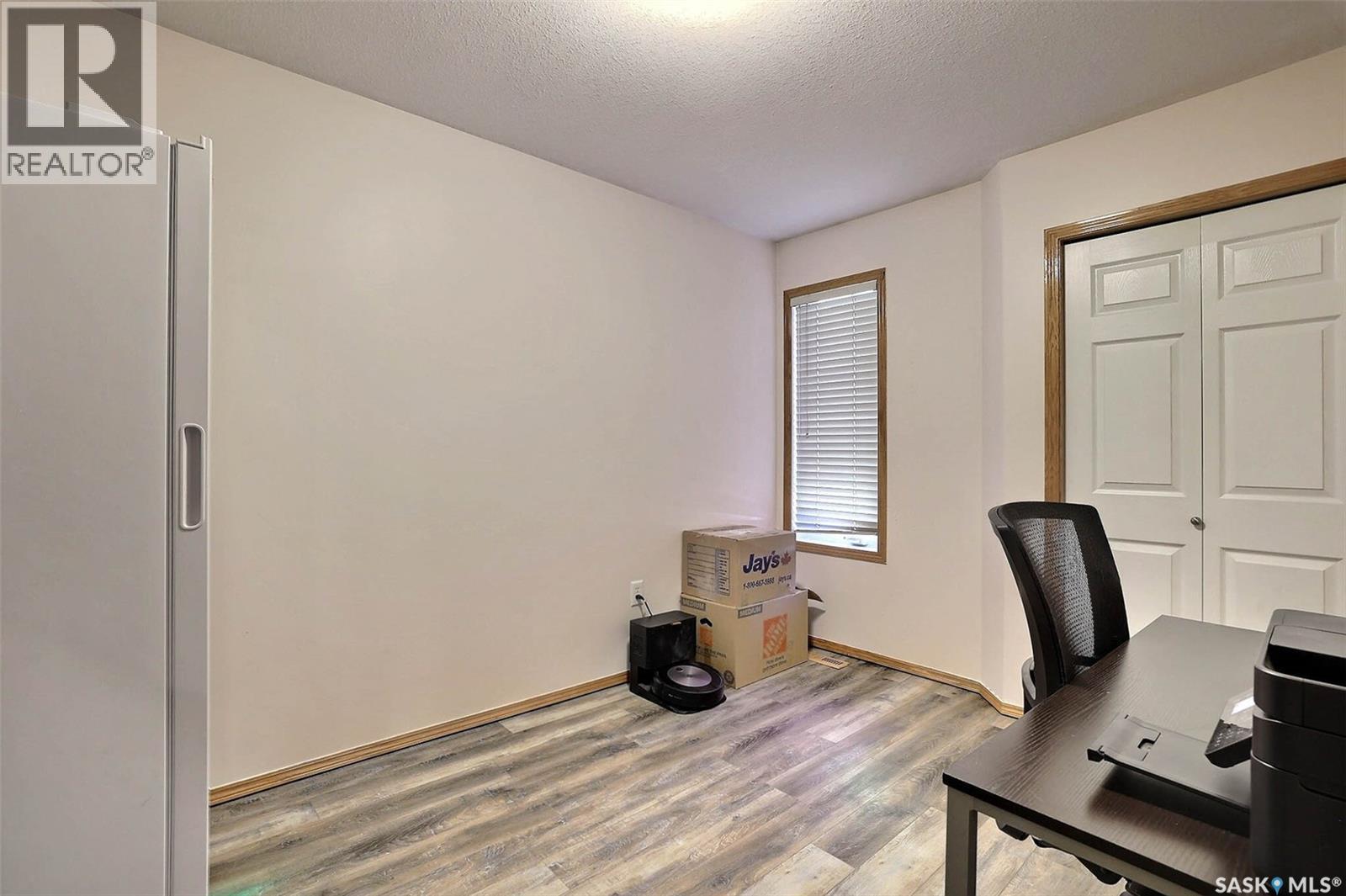 1234 Dover Avenue, Regina, Saskatchewan  S4R 0L4 - Photo 12 - SK020434