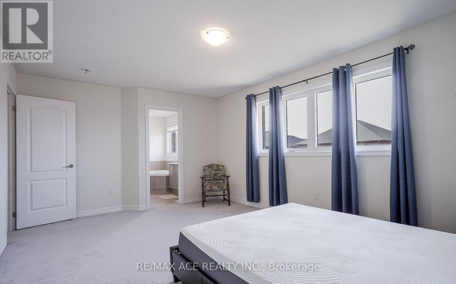 18 Jardine Street, Brock, Ontario  L0K 1A0 - Photo 11 - N12453162