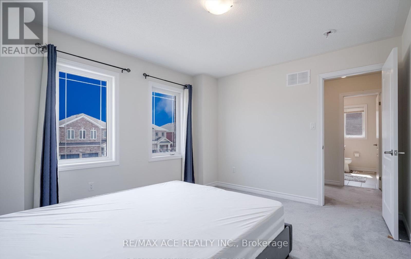 18 Jardine Street, Brock, Ontario  L0K 1A0 - Photo 12 - N12453162