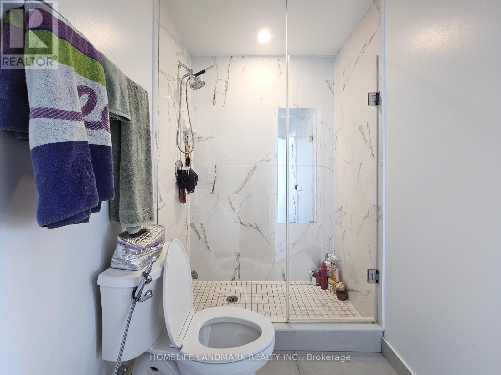 2611 - 105 Onedia Crescent, Richmond Hill, Ontario  L4B 0H6 - Photo 12 - N12453168