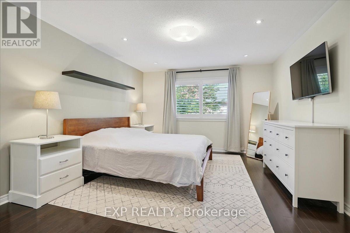 4147 Prentice Common, Burlington, Ontario  L7M 0B5 - Photo 21 - W12453175