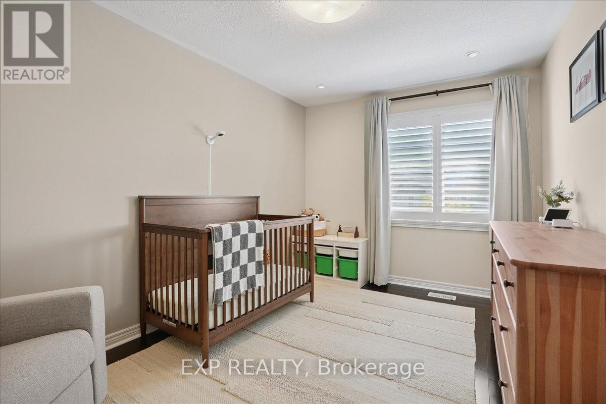4147 Prentice Common, Burlington, Ontario  L7M 0B5 - Photo 25 - W12453175