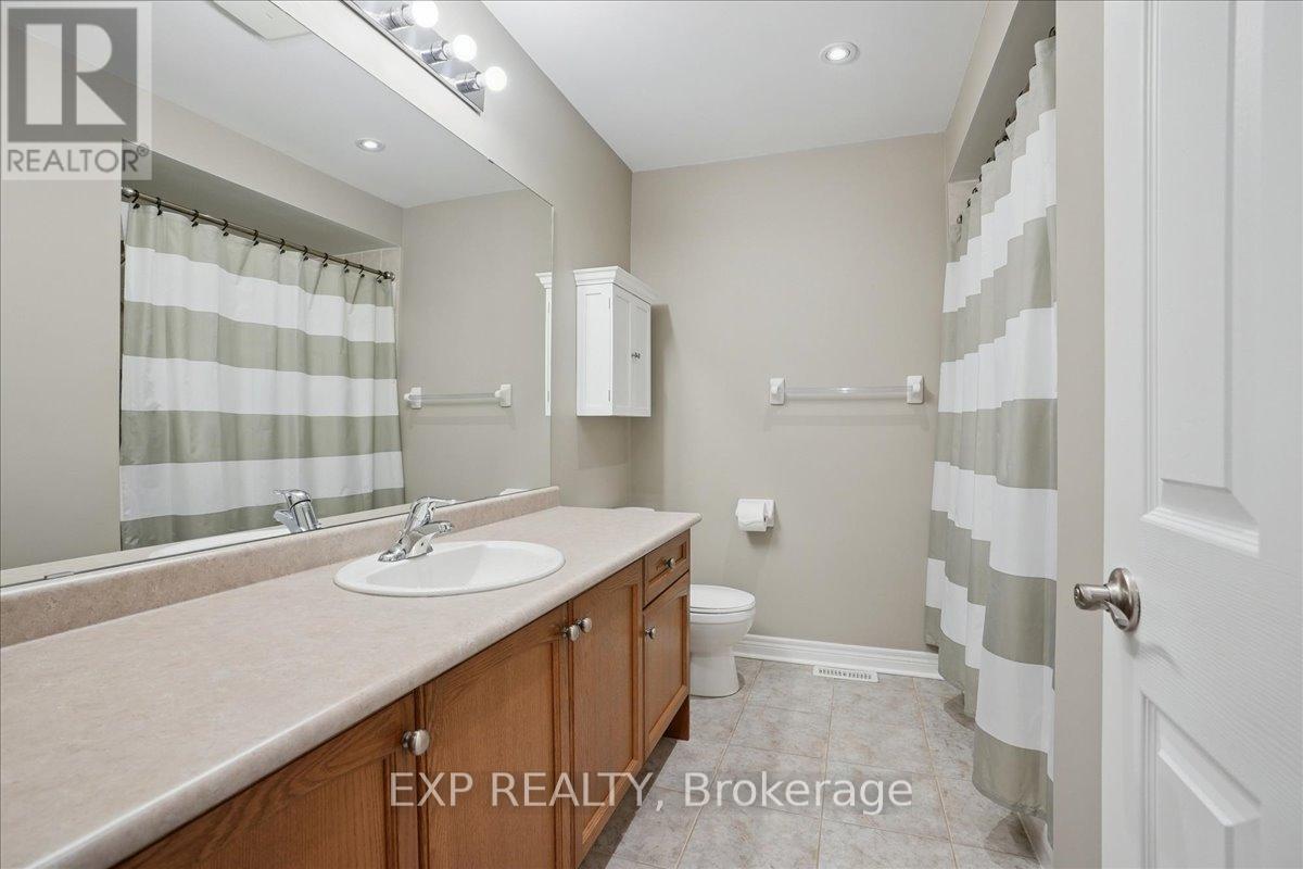 4147 Prentice Common, Burlington, Ontario  L7M 0B5 - Photo 26 - W12453175