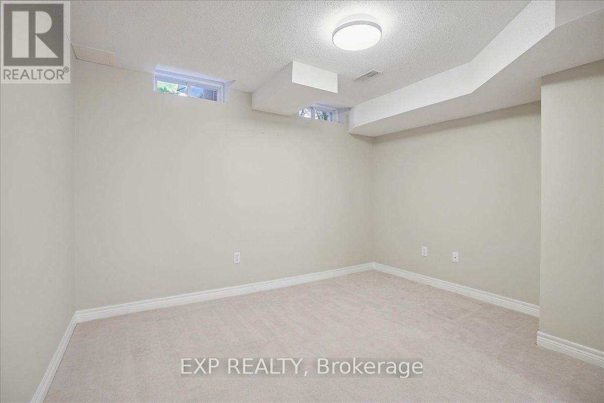 4147 Prentice Common, Burlington, Ontario  L7M 0B5 - Photo 28 - W12453175