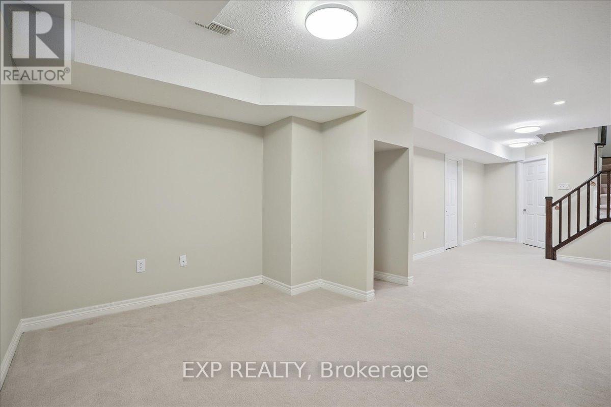 4147 Prentice Common, Burlington, Ontario  L7M 0B5 - Photo 29 - W12453175