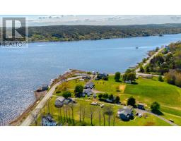 5414 Highway 332, Middle Lahave, Ca