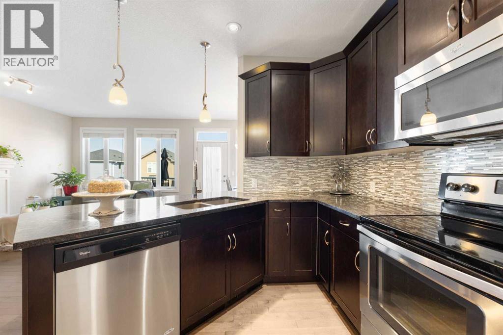 240 Sage Bank Grove Nw, Calgary, Alberta  T3R 0K2 - Photo 6 - A2260502