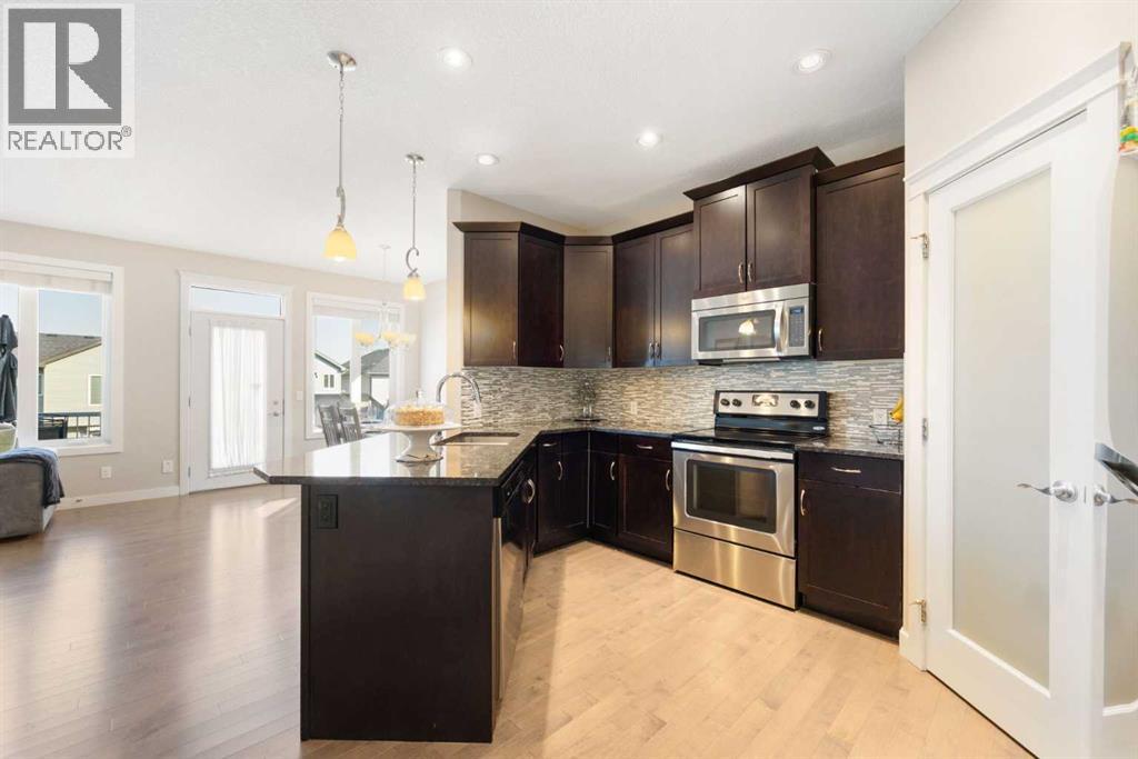 240 Sage Bank Grove Nw, Calgary, Alberta  T3R 0K2 - Photo 5 - A2260502