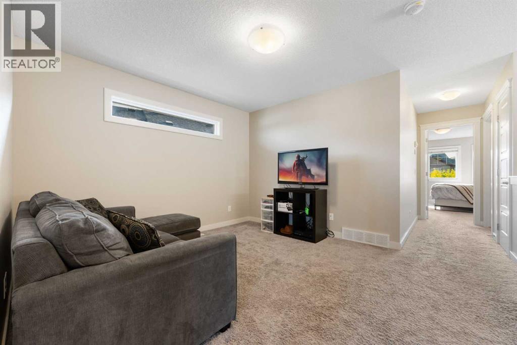 240 Sage Bank Grove Nw, Calgary, Alberta  T3R 0K2 - Photo 15 - A2260502