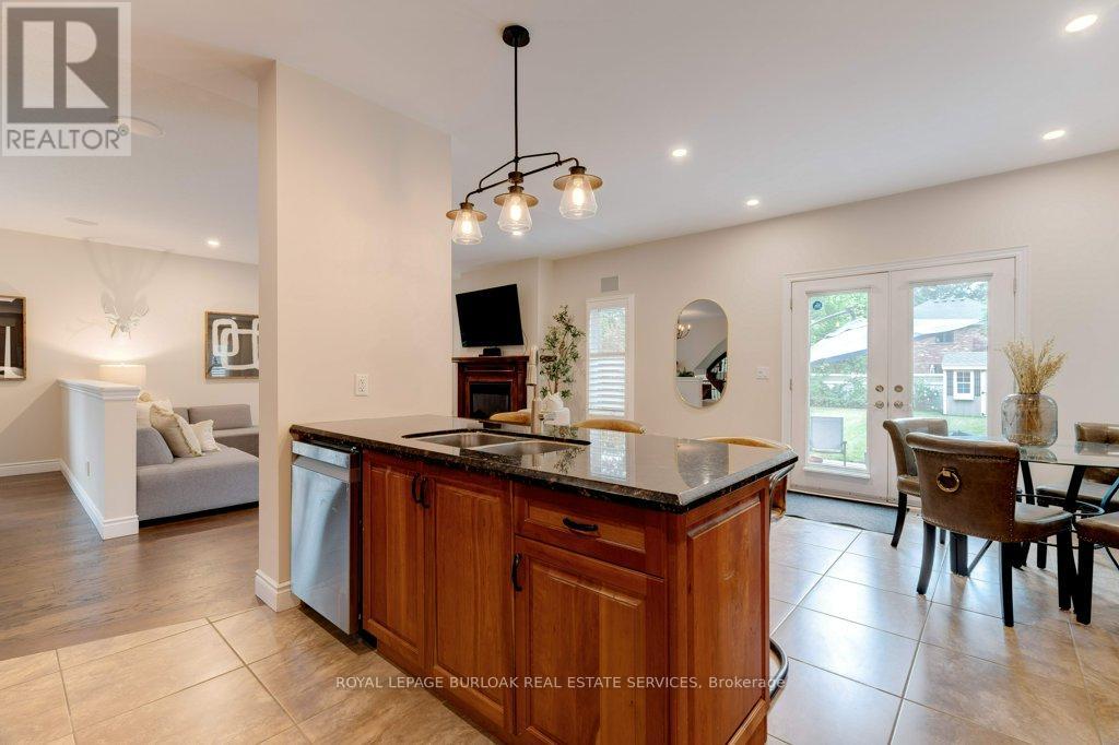 47 Premier Road, Hamilton, Ontario  L0R 2H6 - Photo 18 - X12453164