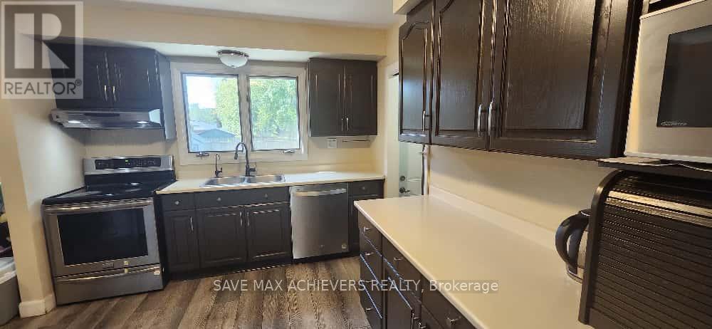 95 Amy Crescent, London East, Ontario  N5Y 4A5 - Photo 11 - X12453176