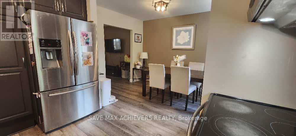 95 Amy Crescent, London East, Ontario  N5Y 4A5 - Photo 13 - X12453176
