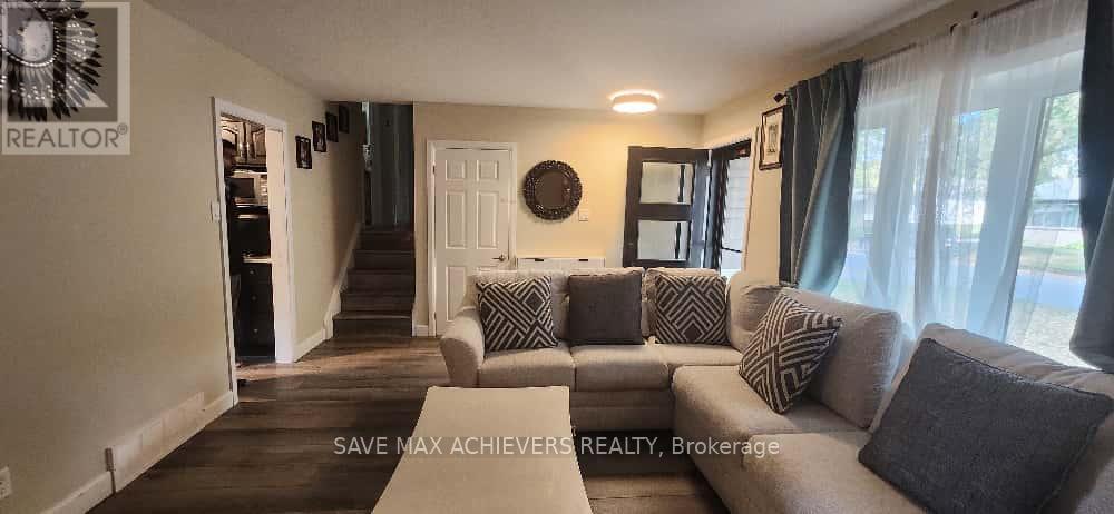 95 Amy Crescent, London East, Ontario  N5Y 4A5 - Photo 9 - X12453176