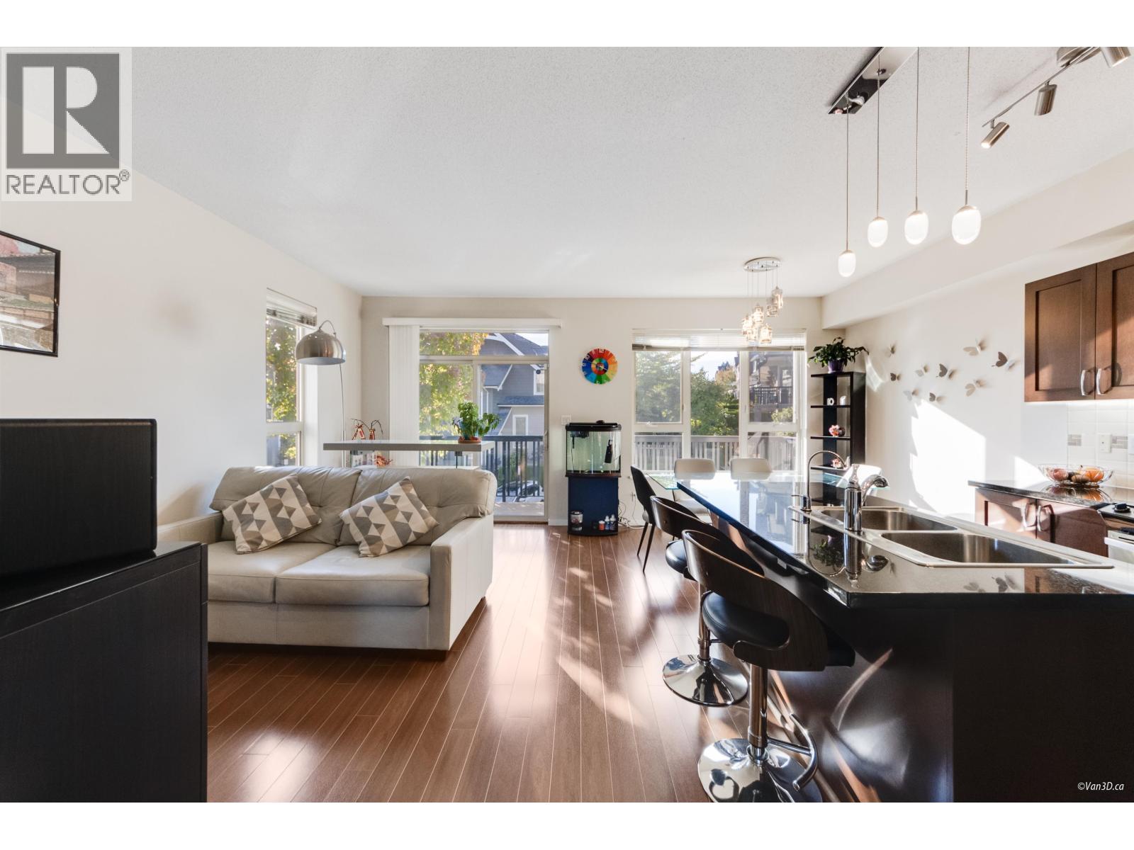 160 3105 Dayanee Springs Boulevard, Coquitlam, British Columbia  V3E 0C2 - Photo 6 - R3056977