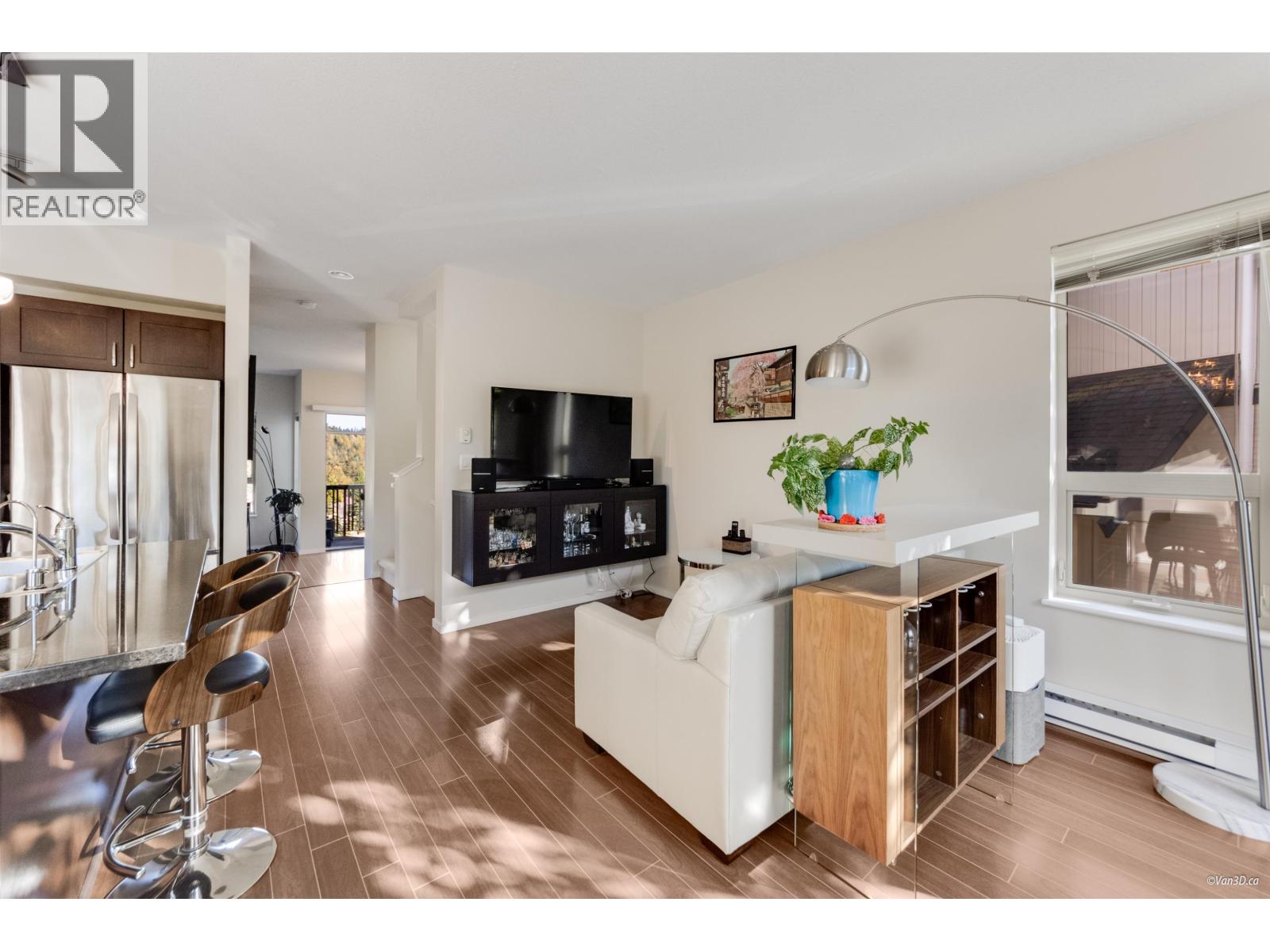 160 3105 Dayanee Springs Boulevard, Coquitlam, British Columbia  V3E 0C2 - Photo 8 - R3056977