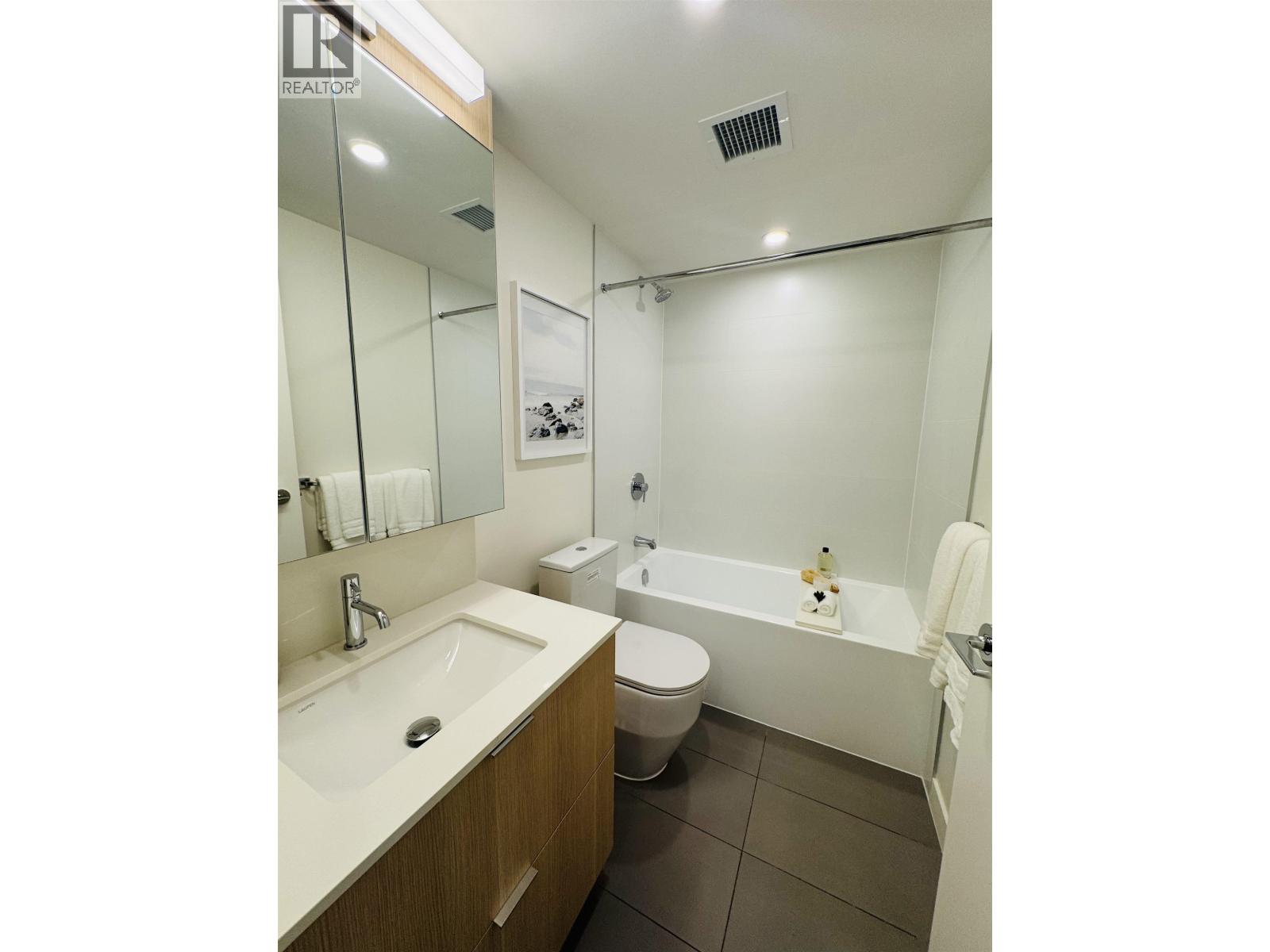 2605 308 Alderson Avenue, Coquitlam, British Columbia  V3K 0J2 - Photo 10 - R3056991