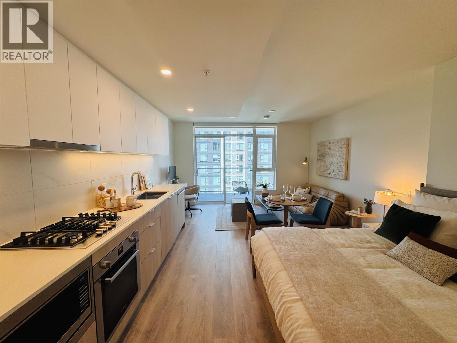 2605 308 Alderson Avenue, Coquitlam, British Columbia  V3K 0J2 - Photo 2 - R3056991