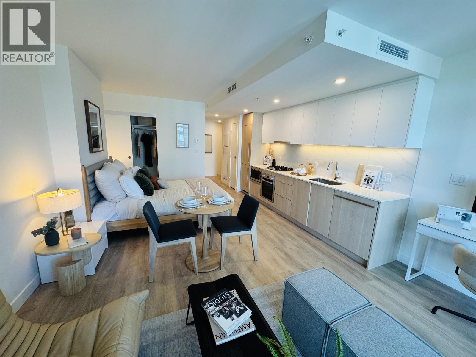 2605 308 Alderson Avenue, Coquitlam, British Columbia  V3K 0J2 - Photo 7 - R3056991