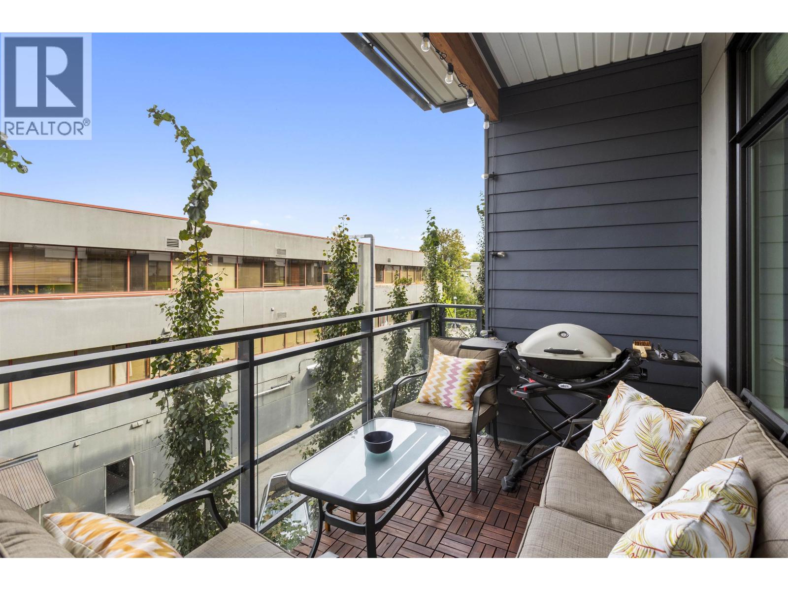 301 3018 St George Street, Port Moody, British Columbia  V3H 0L4 - Photo 11 - R3057000