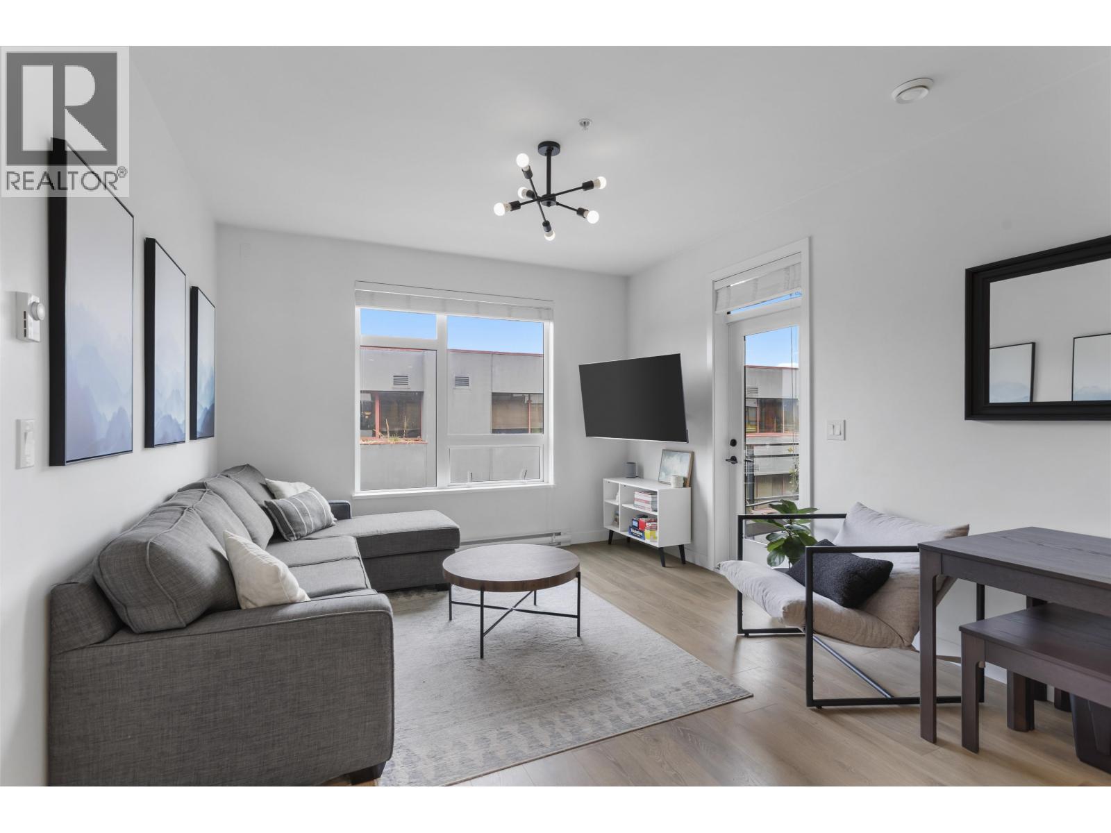 301 3018 St George Street, Port Moody, British Columbia  V3H 0L4 - Photo 9 - R3057000