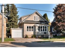 33 BLOOMINGDALE Road N, Kitchener, Ontario