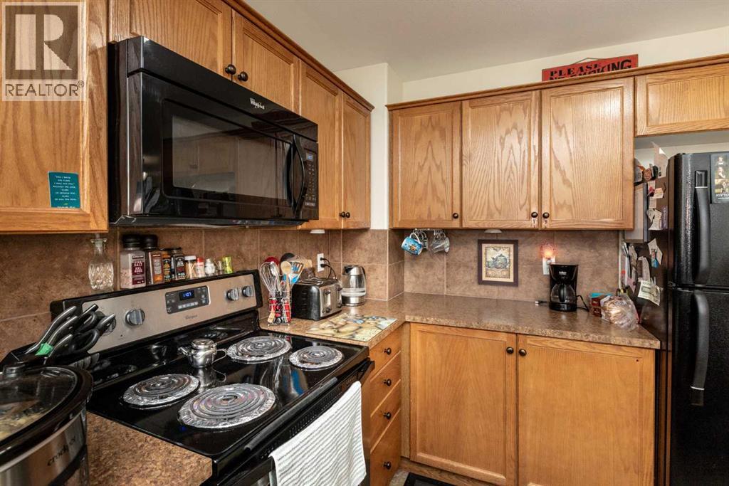 24 Legend Court, Sylvan Lake, Alberta  T4S 0B1 - Photo 6 - A2258388