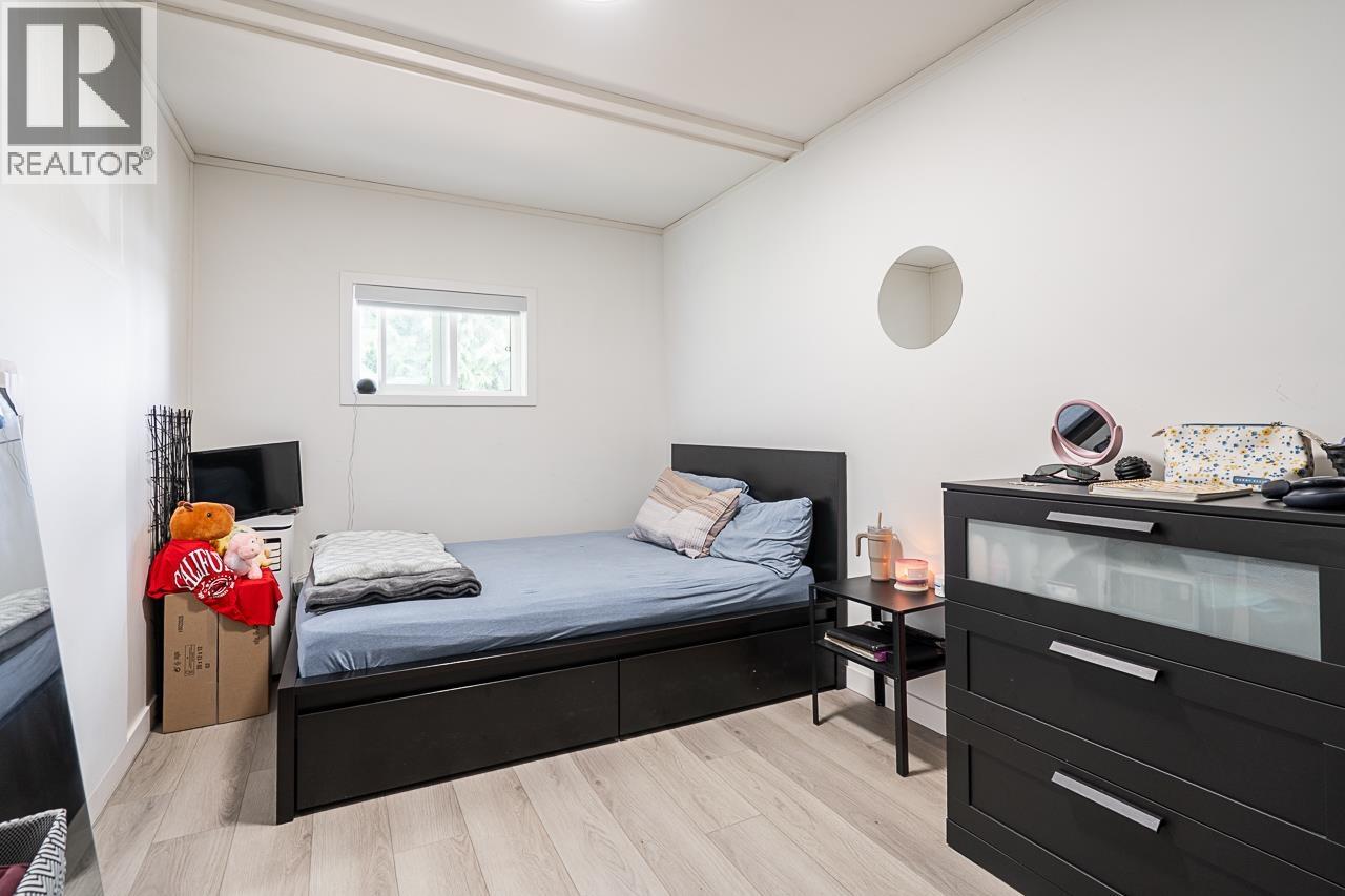 4871 Marine Drive, Burnaby, British Columbia  V5J 3G5 - Photo 10 - R3057001