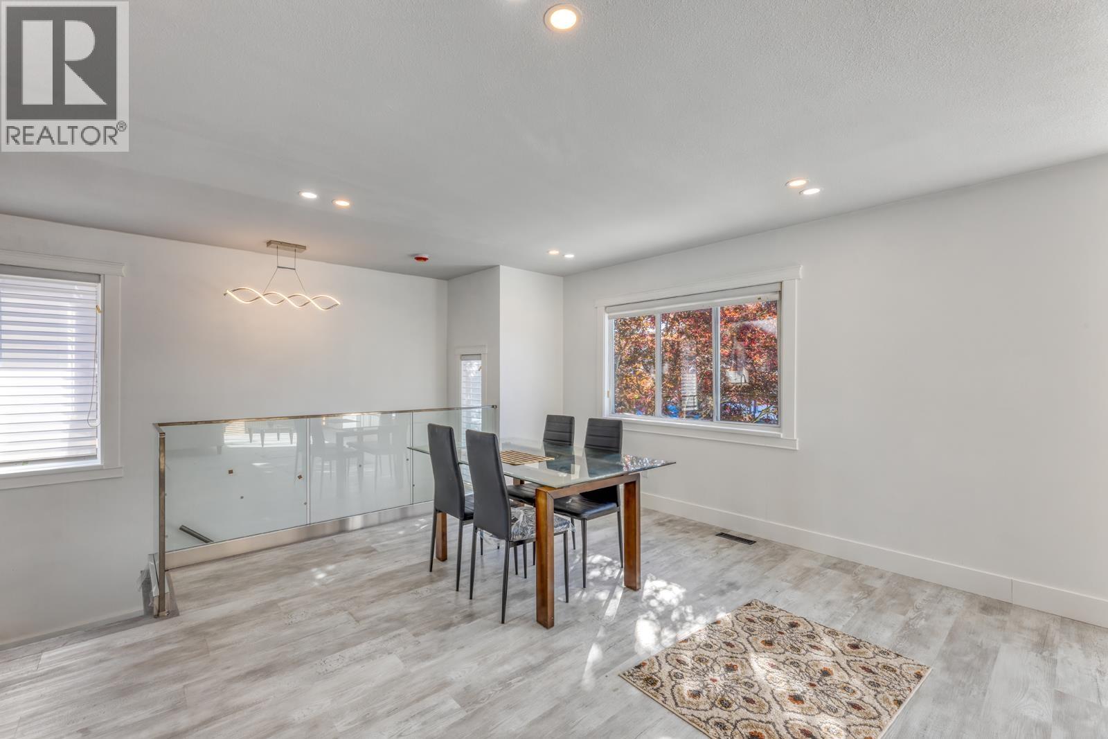 22419 125 Avenue, Maple Ridge, British Columbia  V2X 9N8 - Photo 5 - R3057003