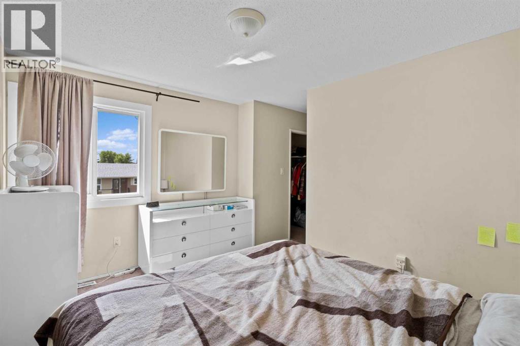 928 Pensdale Crescent Se, Calgary, Alberta  T2A 2G1 - Photo 14 - A2247183